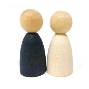 Nins Adultos en Madera Clara